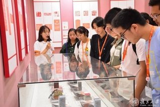 两者都保留在站内即可形成完整阅读路径